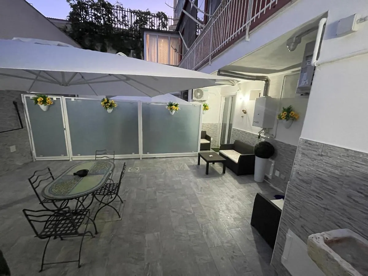 Due Cuori Suite Bari İtalya